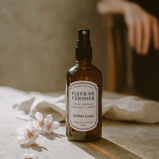 Atelier Louis - Brume d'intérieur végétale française - Fleur de cerisier - 100 ml